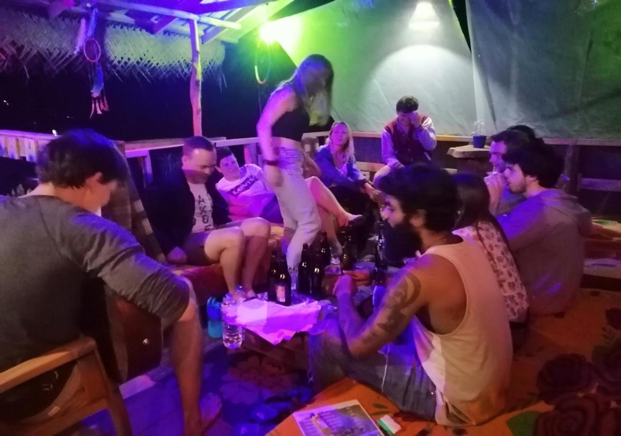 Tree House Cafe Ella Ostello Esterno foto